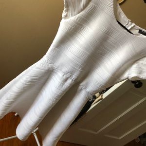 White short sleeve dress